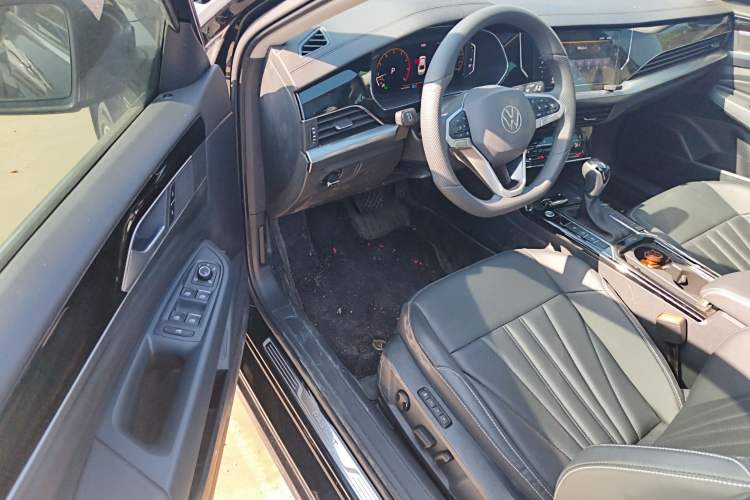 Used Volkswagen Passat 2025 Outstanding Model 380TSI Starry Dragon Edition Driver Seat