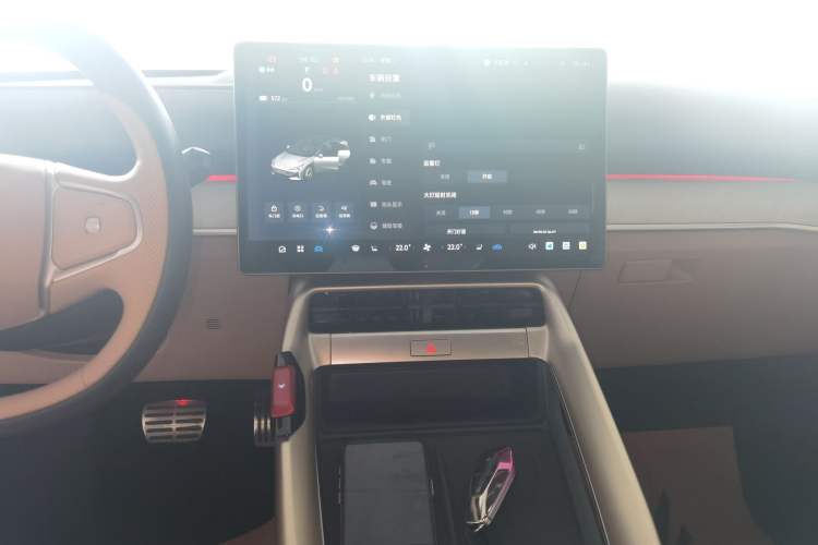 Used ARCFOX Alpha S5 2024 650ULTRA 390kW Audio And AC Panel