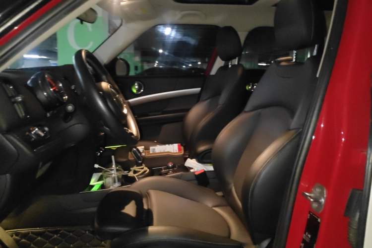 Used MINI Countryman 2019 1.5T COOPER Artist Weekend Travel Edition
