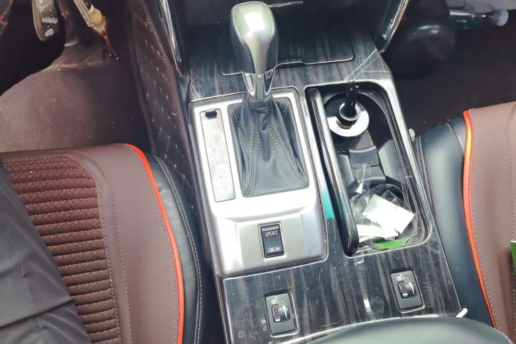 Used Toyota Reiz 2010 2.5V Fengdu Elite Edition