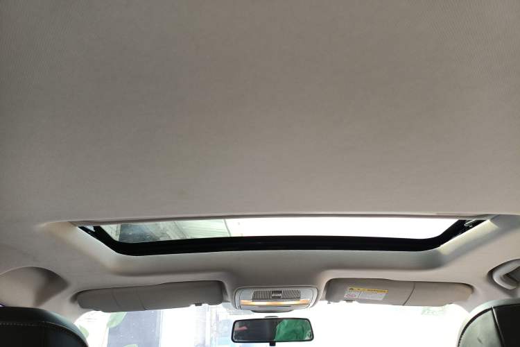 Used Roewe i5 2019 1.5L Automatic 4G Connected Langhao Edition