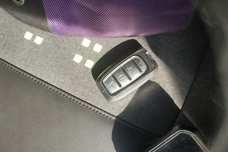 Used Baojun RM-5 2019 1.5T Manual Elite Version with 24-Hour Online Service 6 Seats