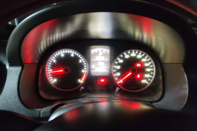 Used Volkswagen Lavida 2011 1.6L Manual Joy Version
