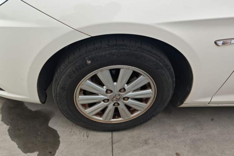 Used BAIC Senova D50 2014 1.5L manual standard version
