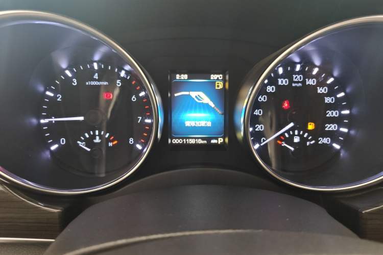 Used Haval H9 2015 2.0T Four-Wheel Drive Luxury 7-Seater
