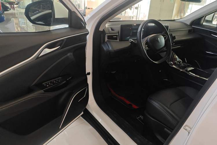 Used NETA U 2023 NETA U-Ⅱ Challenge Edition 400 U Show – Lithium Iron Phosphate