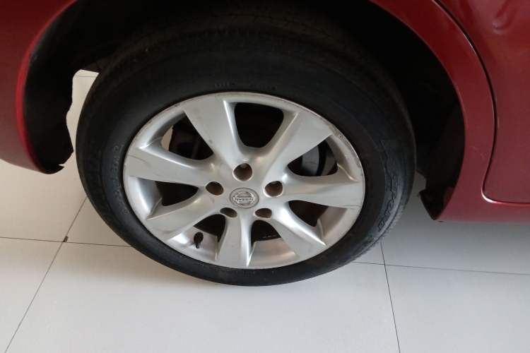 Used Nissan Tiida 2013 1.6L CVT Cool Cafe Edition Right Rear Wheel Hub