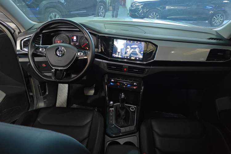 Used Volkswagen Tayron 2020 330TSI Two-Wheel Drive Luxury Smart Connectivity Version
