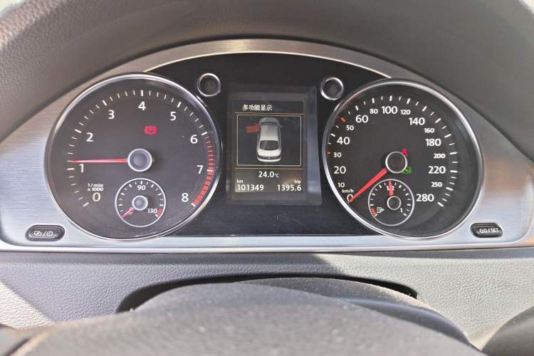 Used Volkswagen FAW-Volkswagen CC 2015 2.0 TSI Luxury Model
