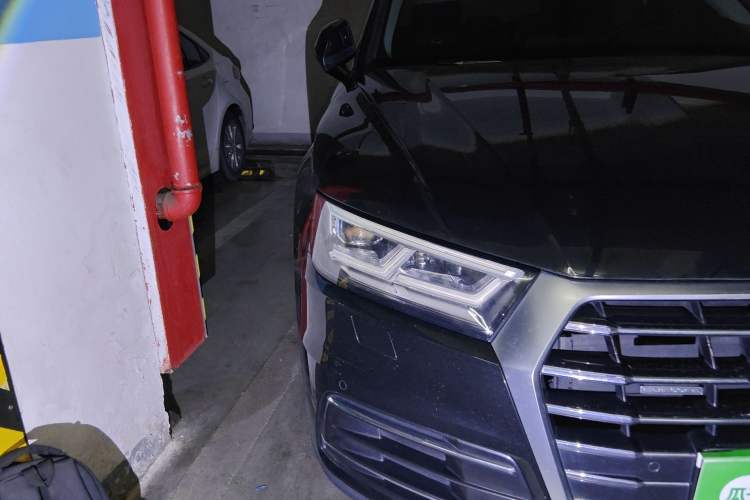 Used Audi Q5L 2018 45 TFSI Prestige Elegant Edition China VI Right Front Headlight