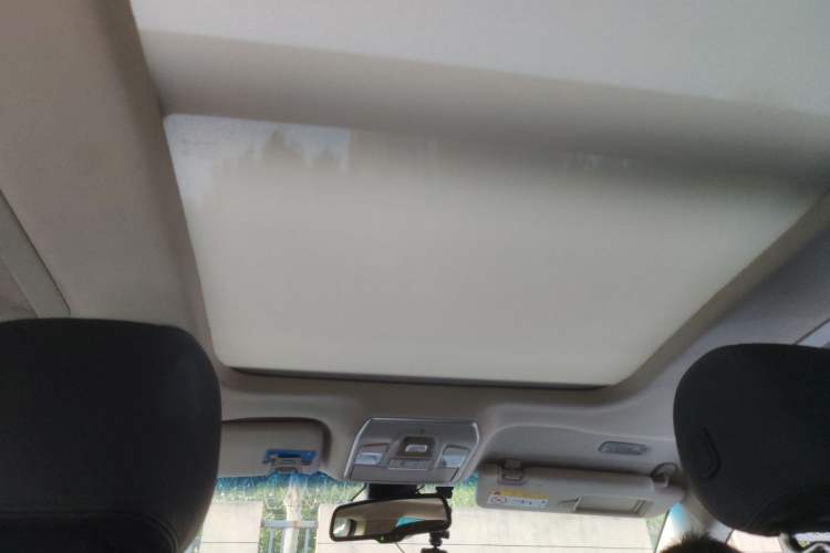 Used Geely Auto Emgrand GT 2015 1.8T Flagship Model
