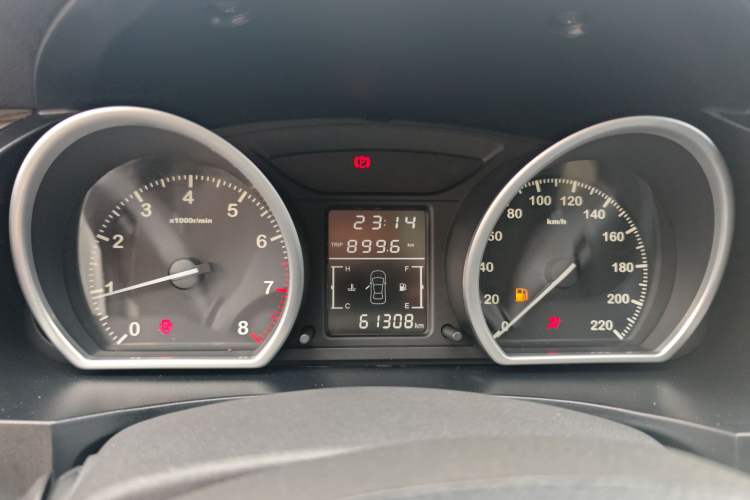 Used Zotye T600 2015 1.5T Manual Luxury Model Instrument Cluster