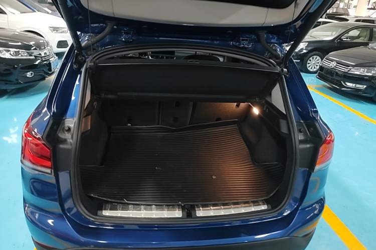 Used BMW X1 2021 sDrive20Li Premium Edition Trunk