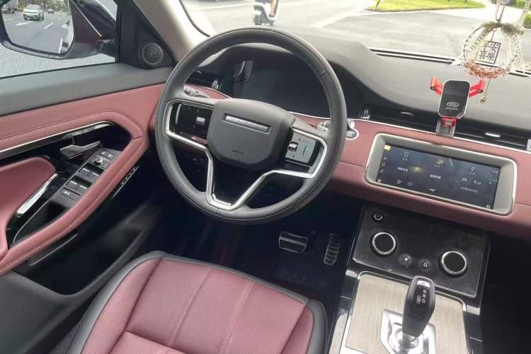 Used Land Rover Range Rover Evoque New Energy 2023 Aurora L P300e Plug-in Hybrid Electric Version