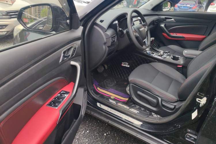 Used Leopaard CS9 2017 1.5L CVT Fashion Edition Driver Seat