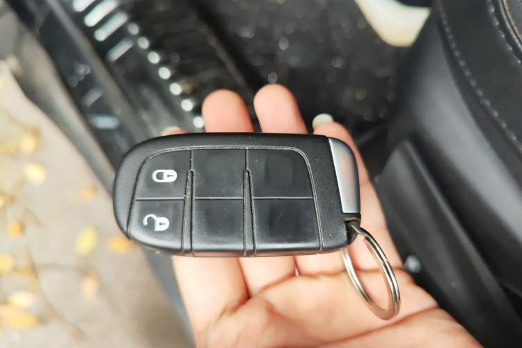 Used Jeep Compass 2020 220T Automatic Leading Edition Vehicle Key