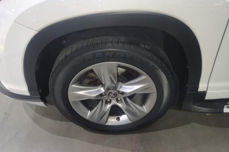 Used Toyota Highlander 2017 2.0T Four-Wheel Drive Luxury Edition 7 Seats Exterior 4