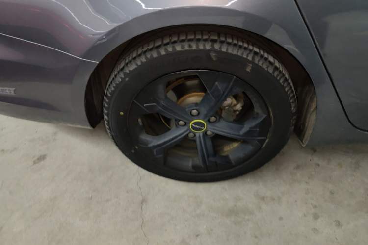 Used Roewe i6 MAX New Energy 2020 1.5T PHEV Sporty Cool Edition Right Rear Wheel Hub