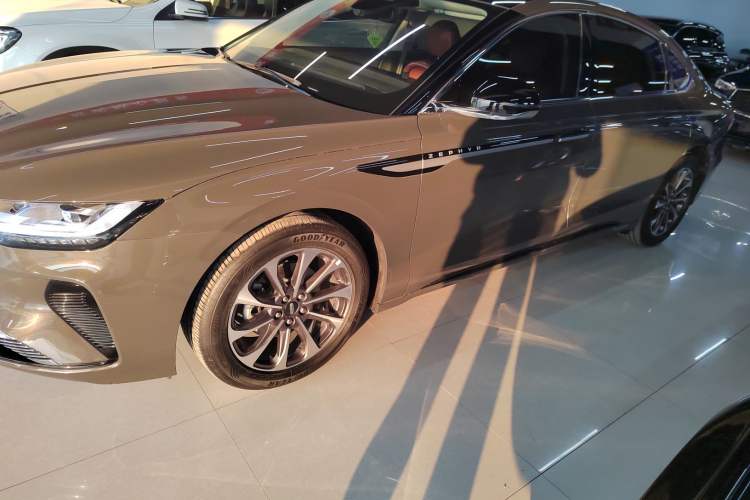 Used Lincoln Z 2022 iXiang Luxury Edition
