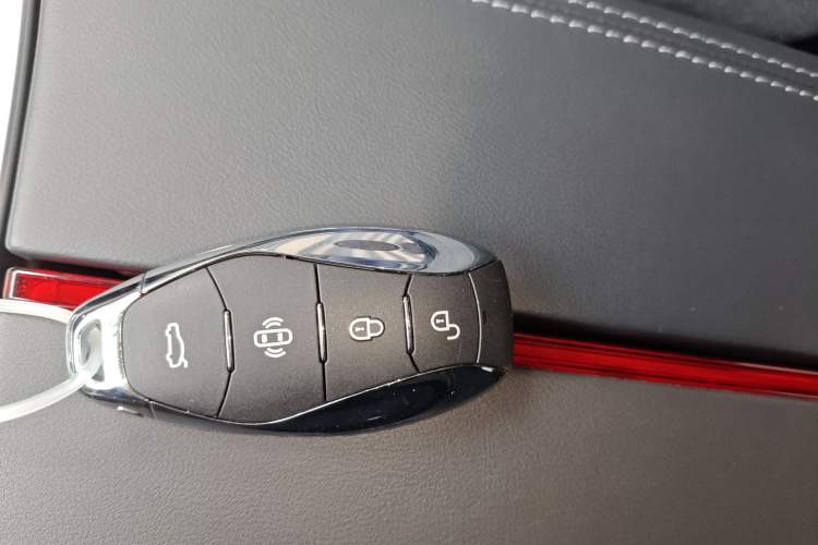 Used Hongqi H9 2021 2.5T Executive Version
