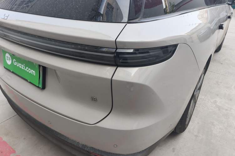 Used Li Auto i8 2025 Model Standard Version Right Rear Taillight