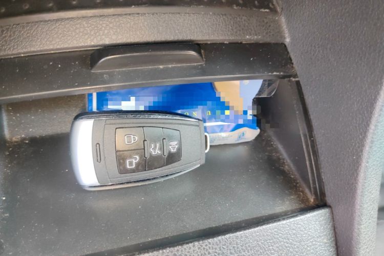 Used BAIC Senova X65 2015 2.0T Automatic Elite Model
