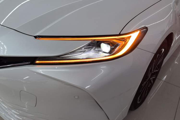 Used Toyota Camry 2024 Dual-Motor 2.0 HG Premium Edition