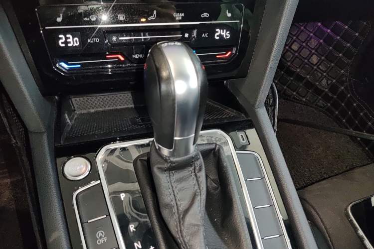 Used Volkswagen Magotan 2020 330TSI DSG Luxury Edition
