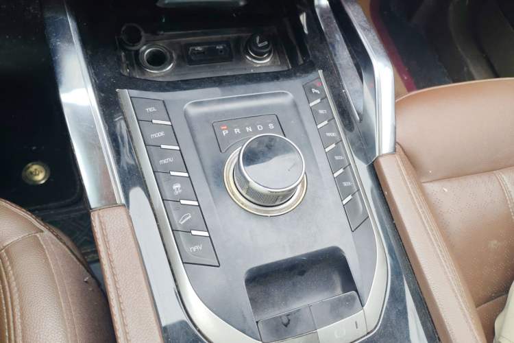 Used Zotye T700 2017 1.8T Dual-Clutch Prestige New Year Edition
