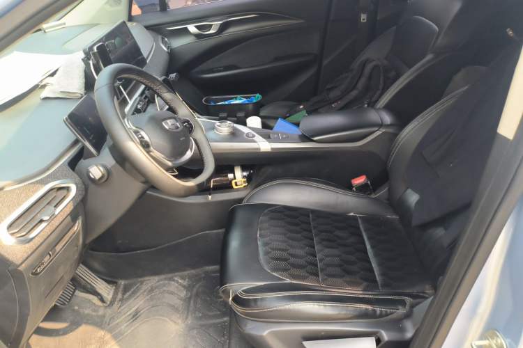 Used Geometry C 2021 C400 Cubic Edition Left Front Seat