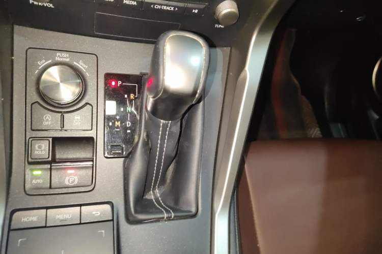 Used Lexus NX 2020 200 Front-Wheel Drive Freeline Edition China VI Standard