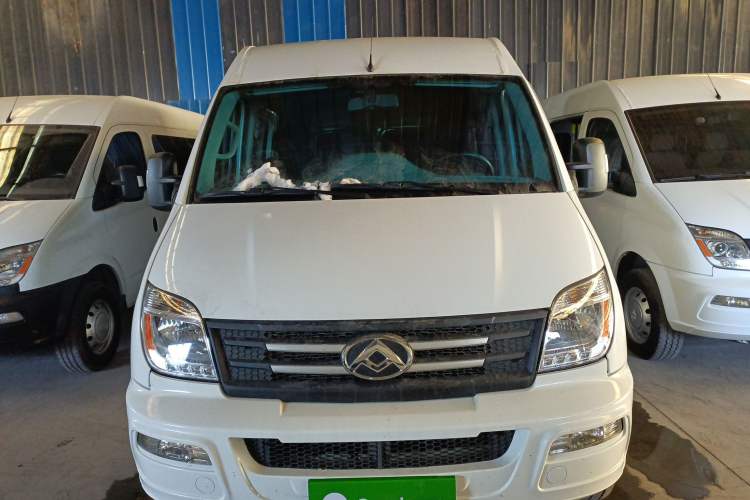 Used SAIC MAXUS Xintu V80 2021 2.0T Manual Classic Aoyuntong Short Wheelbase Mid-Height 7/8/9-Seater
