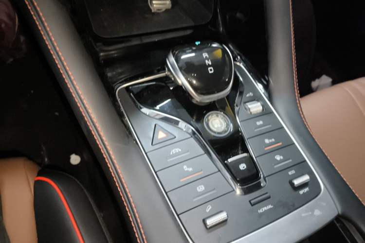 Used BYD Song PLUS 2020 1.5T Automatic Flagship Edition Gear Lever