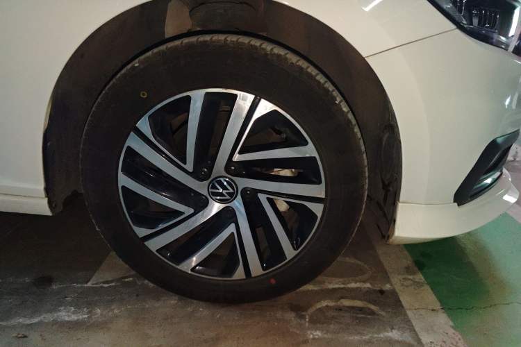 Used Volkswagen Lavida 2022 1.5L Automatic Comfort Edition
