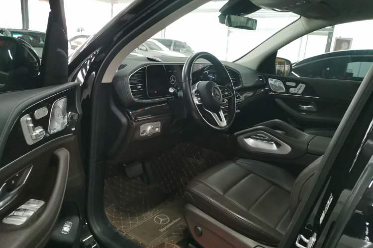 Used Mercedes-Benz GLS 2021 GLS 450 4MATIC Stylish Model