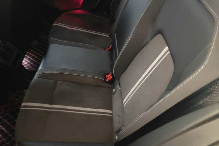 Used Volkswagen Golf 2021 280TSI DSG Pro First Edition Left Rear Seat