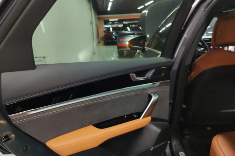 Used BYD Tang New Energy 2023 DM-i Champion Edition 112KM Prestige Model