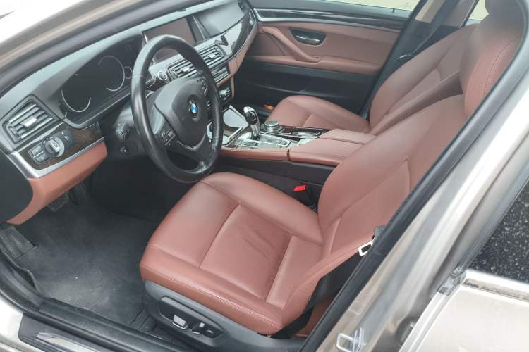 Used BMW 5 Series 2017 528Li Leading Model Left Front Seat