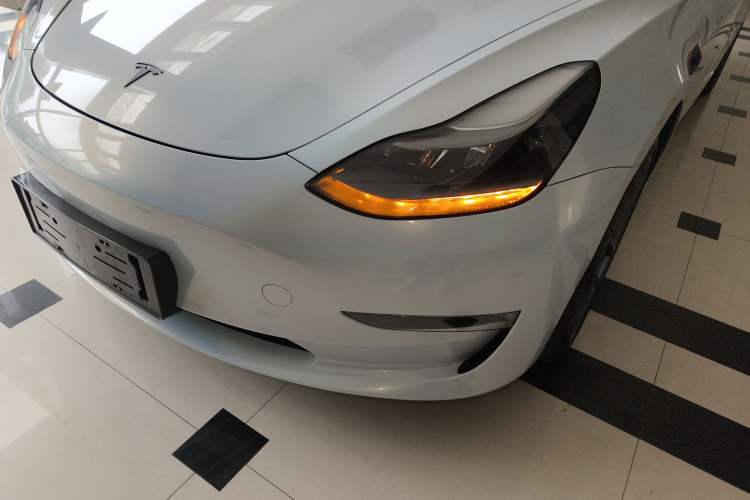 Used Tesla Model 3 2022 Performance High-Performance All-Wheel-Drive Version
