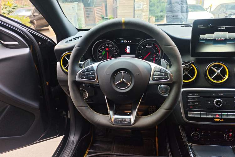 Used Mercedes-Benz GLA AMG 2017 AMG GLA 45 4MATIC Night Thunder Limited Edition
