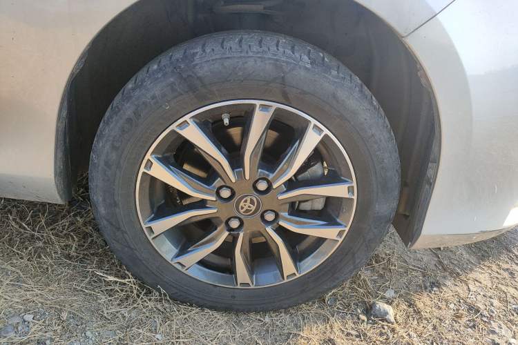 Used Toyota YARiS L Zhi Xuan 2020 1.5L CVT Luxury Edition Right Front Wheel Hub