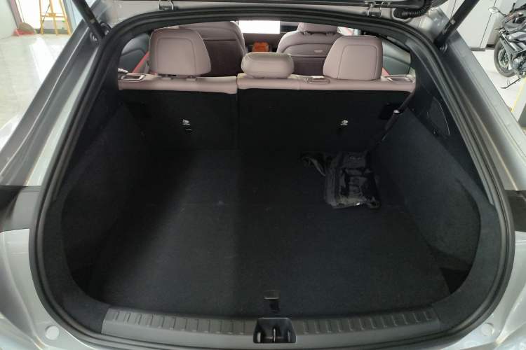 Used ONVO L60 2025 Model—60 kWh Rear-Wheel-Drive Version