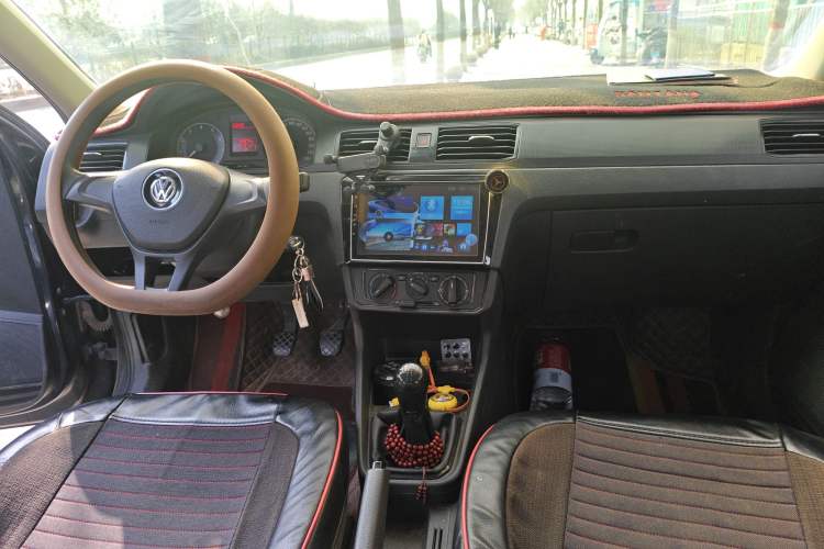 Used Volkswagen Santana 2016 1.4L Manual Fashion Edition