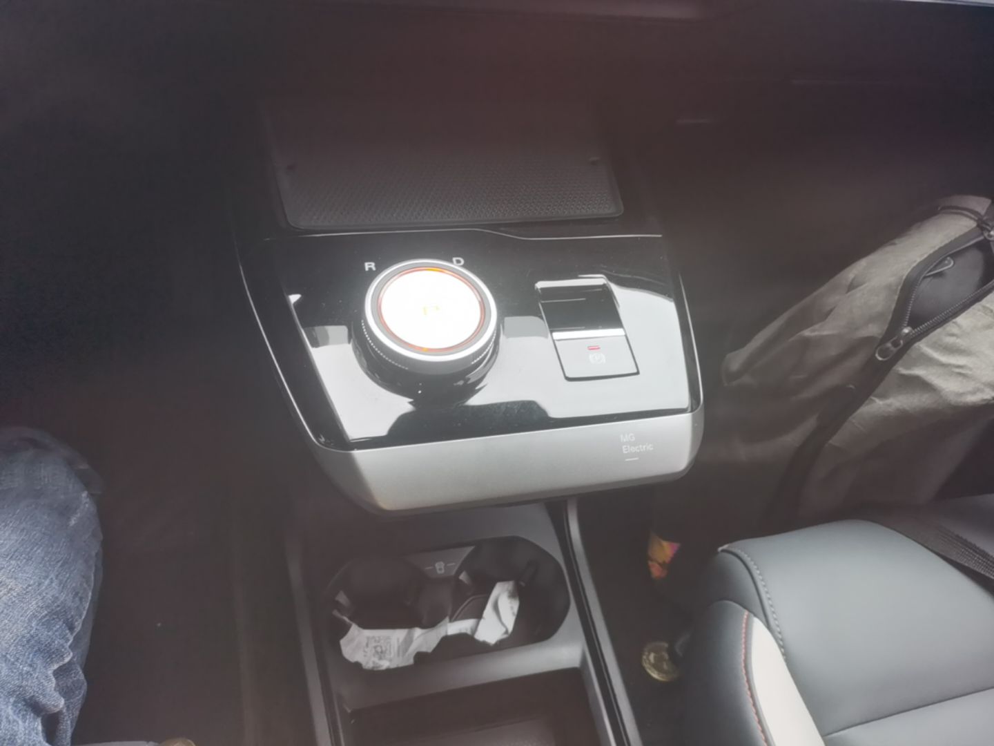 MG 4 EV 2023 415 km Range Sea-Faring Champion Edition — снимка 16