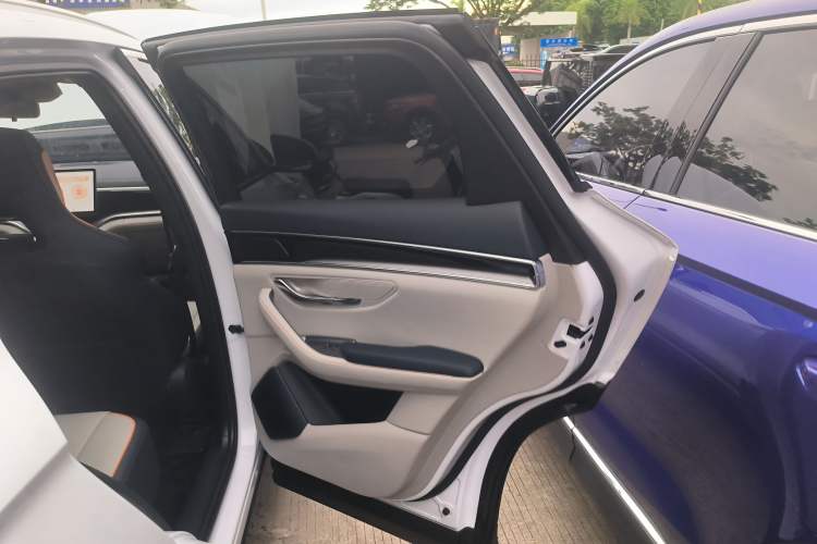 Used BYD Song PLUS New Energy 2023 Champion Edition EV 520KM Prestige Model