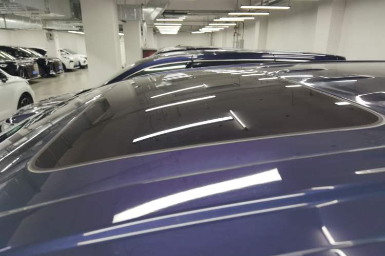 Used Roewe iMAX8 2021 400TGI Supreme Series Prestige Edition
