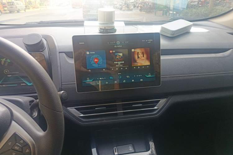 Used BYD Yuan New Energy 2019 EV535 Smart Connect Trendsetting Model