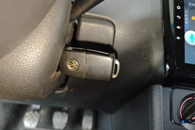 Used Volkswagen Polo 2016 1.4L Manual Fashion Model