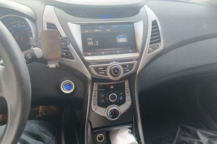 Used Hyundai Elantra (5th Generation / Langdong) 2016 1.6L Manual Luxury Model