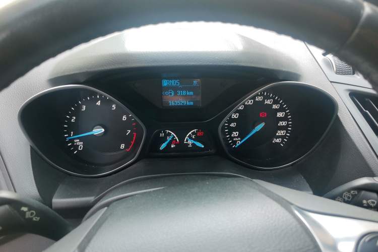 Used Ford Kuga 2013 1.6L GTDi Two-Wheel-Drive Trend Model